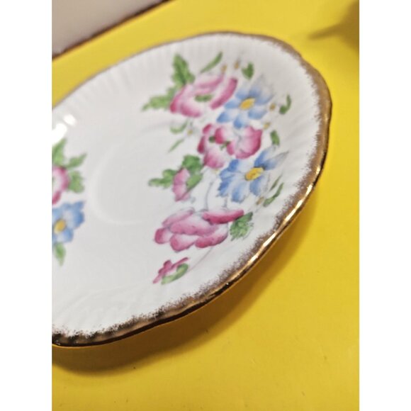 Salisbury England Cup & Saucer Set Pink & Blue Flowers Gold Trim 1950's - Picture 8 of 11